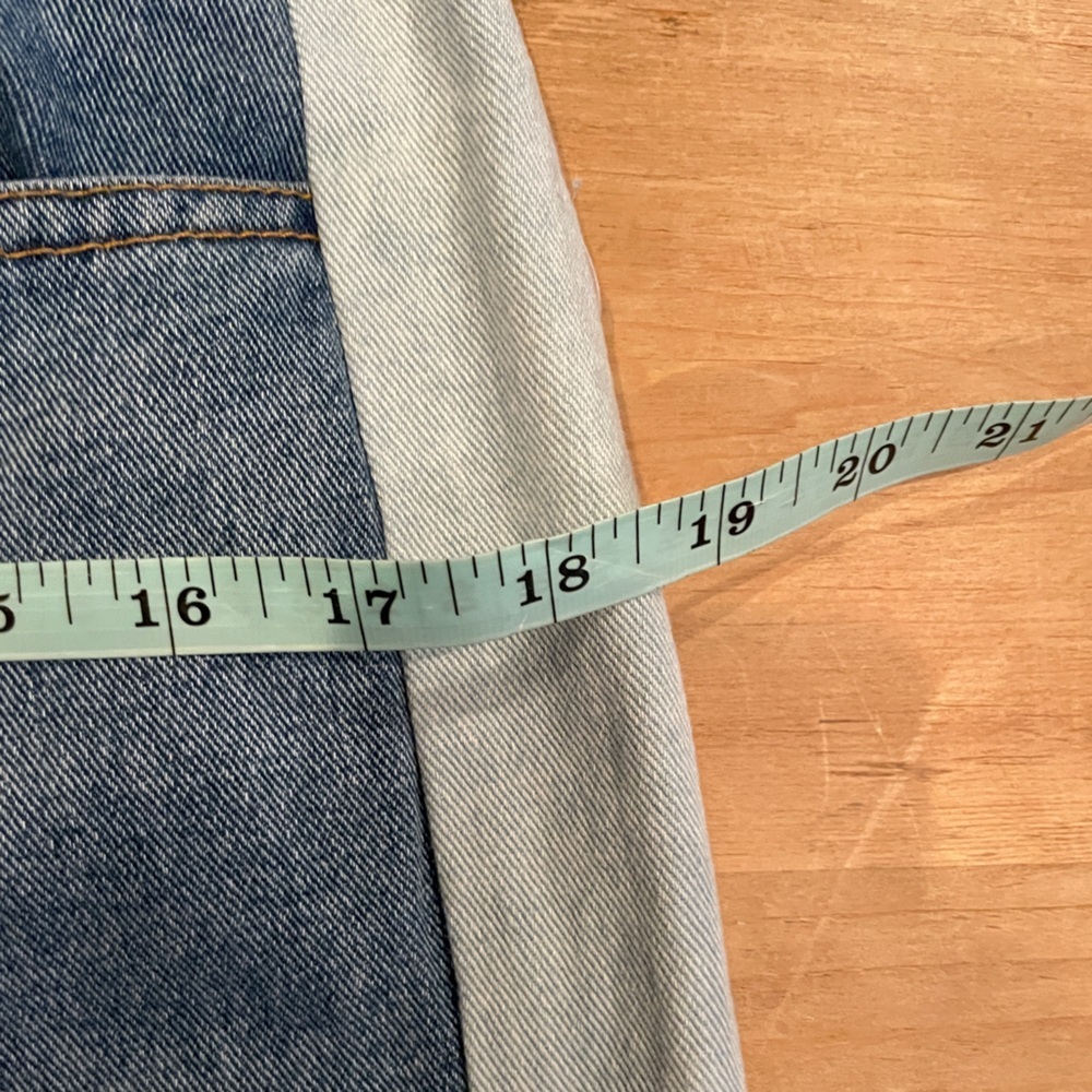 NWOT Forever 21 two Tone High Rise Wide leg 💯% cotton Flare Jeans 28 - Picture 4 of 9